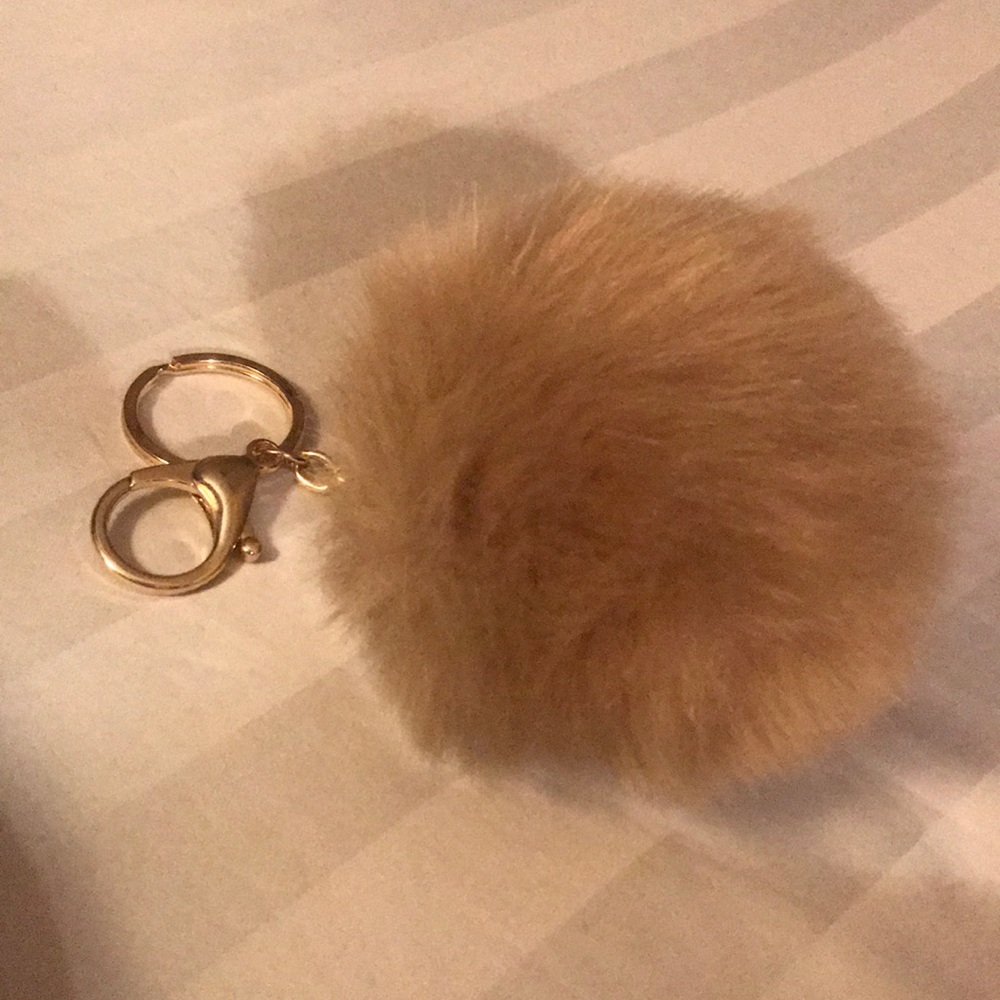 pompom keychain